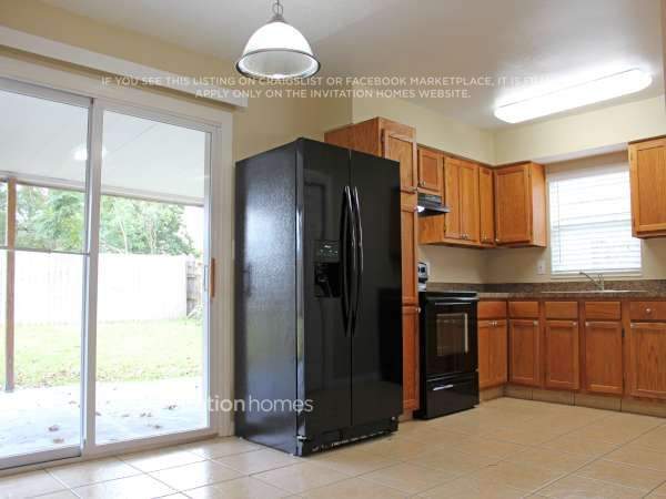 Foto del edificio - 147 Burns Ave