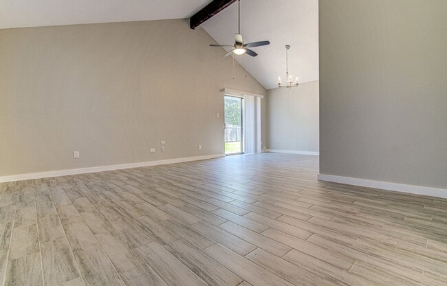 Foto del edificio - 1603 Dale Cove