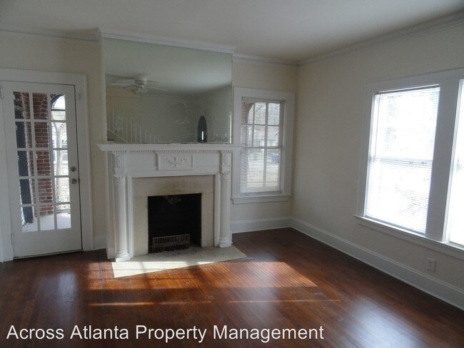 Foto del edificio - 1065 Deckner Ave SW