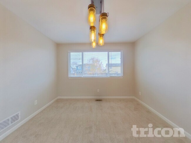 Foto del edificio - 5127 E 118th Pl