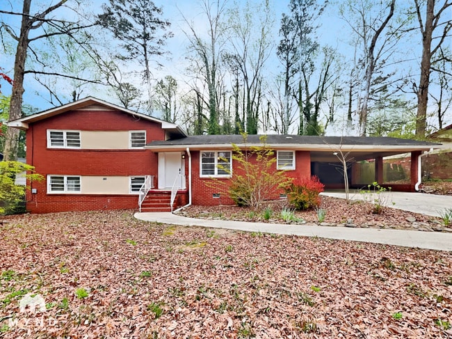 Building Photo - 5730 Deerfield Trail