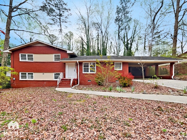 Building Photo - 5730 Deerfield Trail