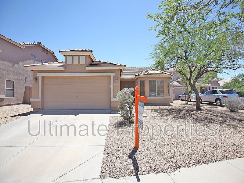 Primary Photo - 2333 W Maldonado Dr
