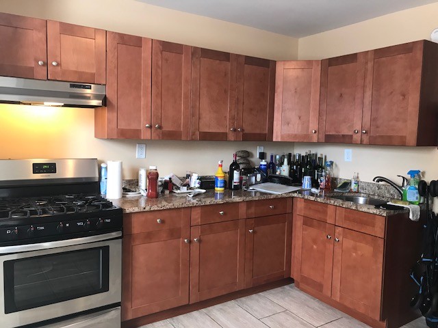 Primary Photo - 292 N 6th St