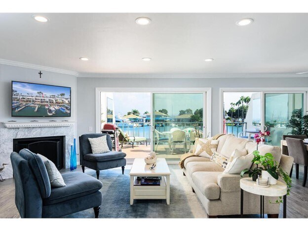 Building Photo - 28 Antigua Ct