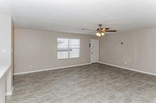 Foto del edificio - 3142 Clipper Winds Way
