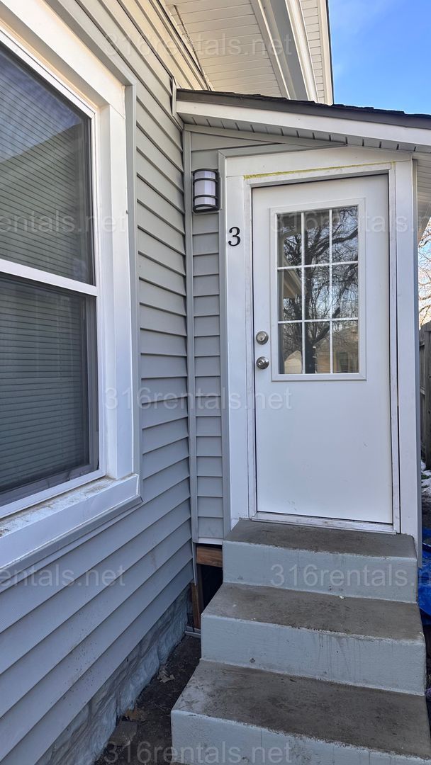 Foto del edificio - $750 - Studio / 1 bath - Beautiful newly renovated Multi-family home located in Delano