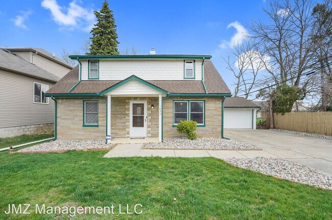 Building Photo - 3 br, 2 bath House - 1652 Van Courtland Dr