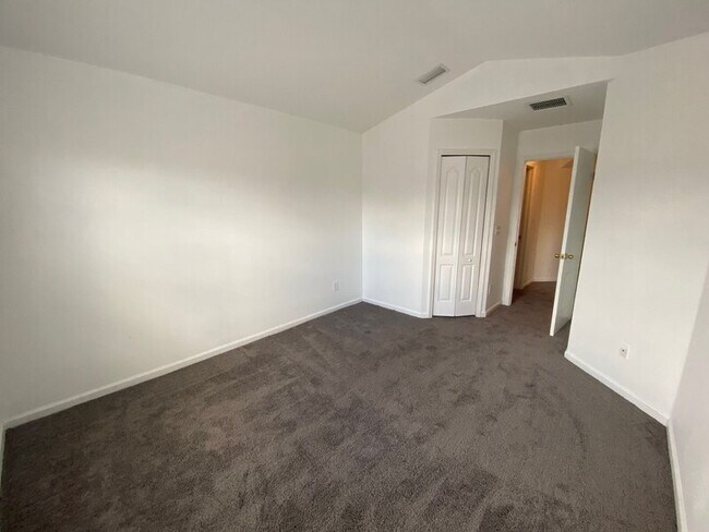 Building Photo - 1657 Biscayne Bay Cir