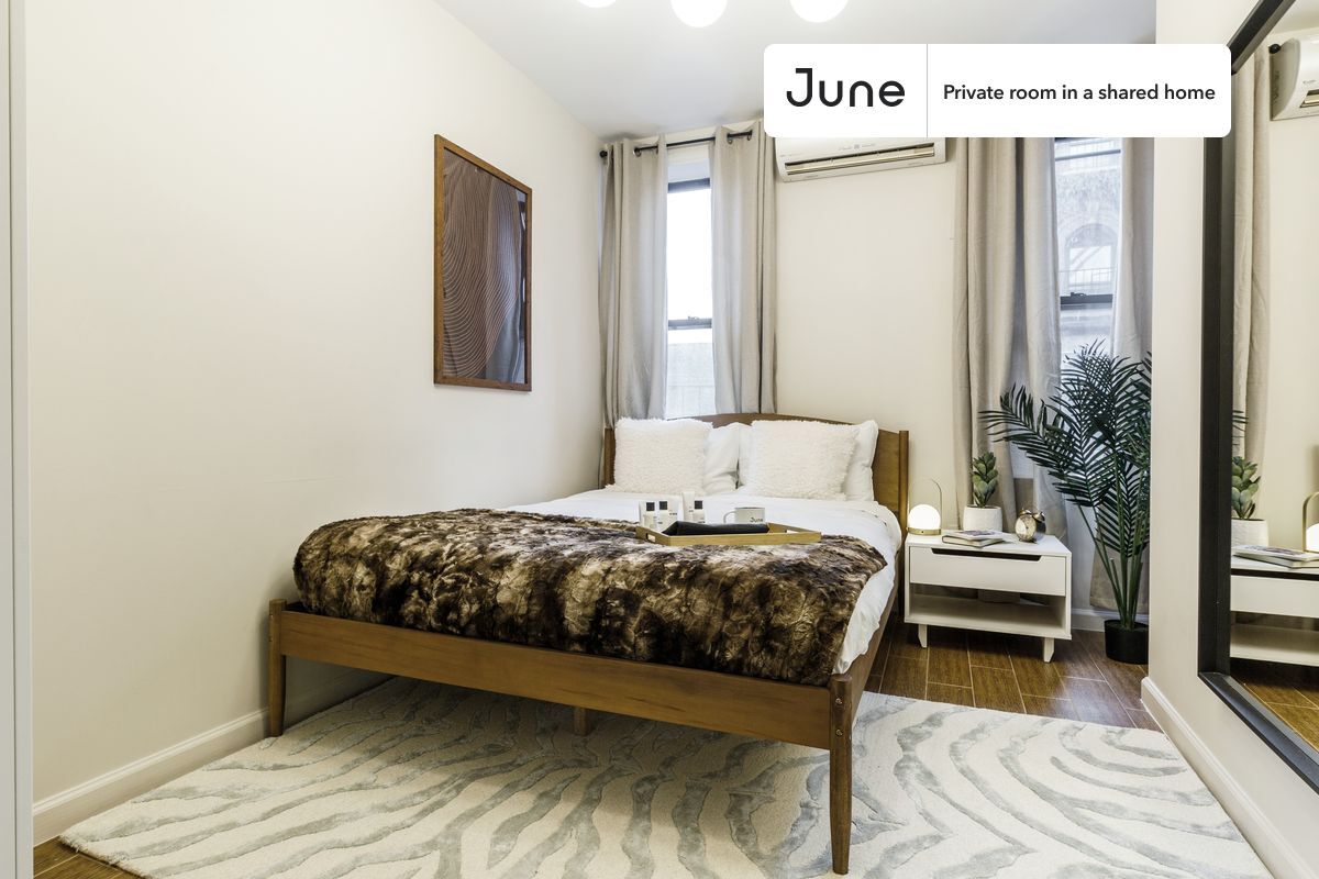 Private bedroom in 3 bed/1 bath Home - Private bedroom in 3 bed/1 bath Home