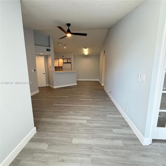 Building Photo - 2667 NW 33rd St