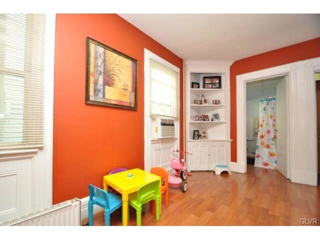 Interior Photo - 1119 Ferry St