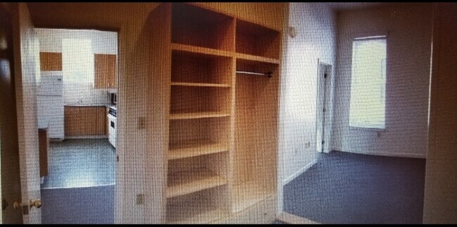 Dormitorio - 184 River St