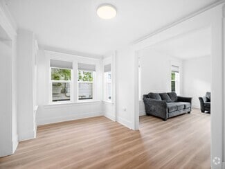 Building Photo - 1618 W 8th Ave