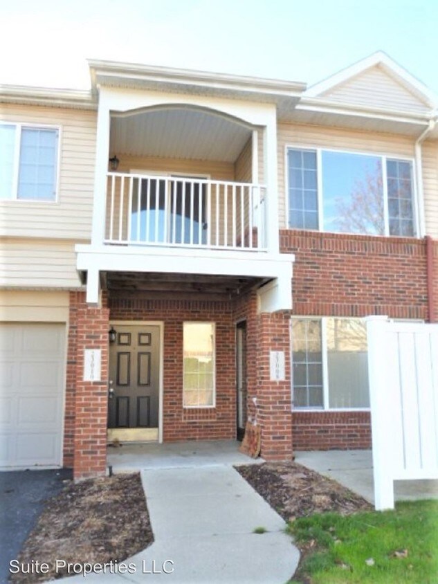 Foto principal - 23010 Fairlane Blvd