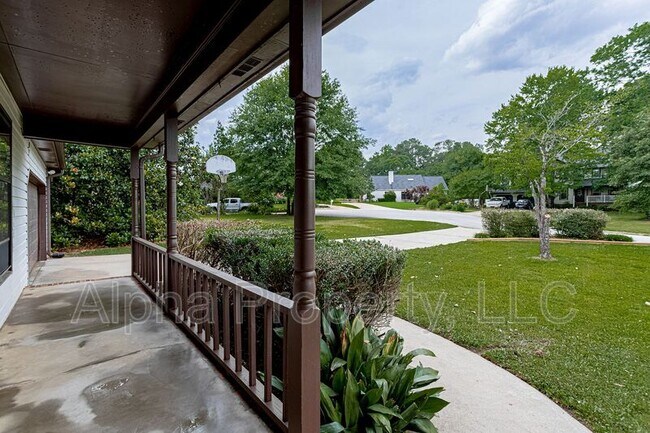 Foto del edificio - 103 Brigham Creek Ct