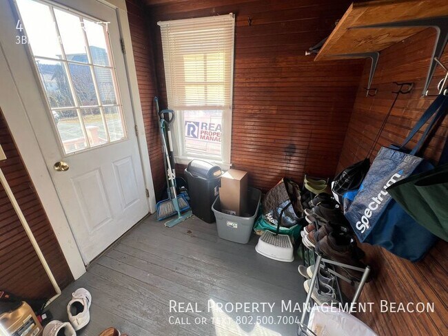 Foto del edificio - Lebanon 3BR/1BA - $1950 plus utilities