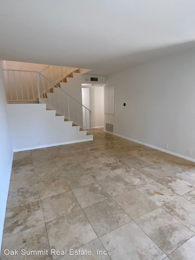 Building Photo - 3 br, 2 bath House - 1716 Tiburon