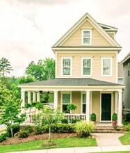 Building Photo - 1690 Great Ridge Pkwy