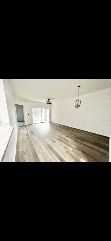 Foto del edificio - 9513 Grovedale Cir