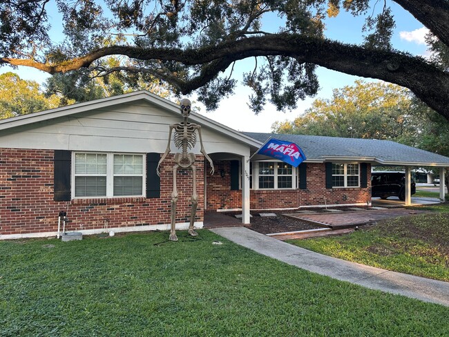 Photo - 3013 Sabal Rd House