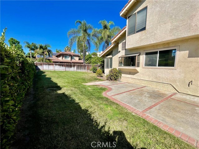 Building Photo - 26351 Ambia