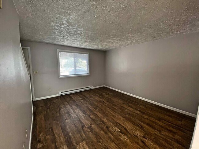 Building Photo - 5375 Osceola St
