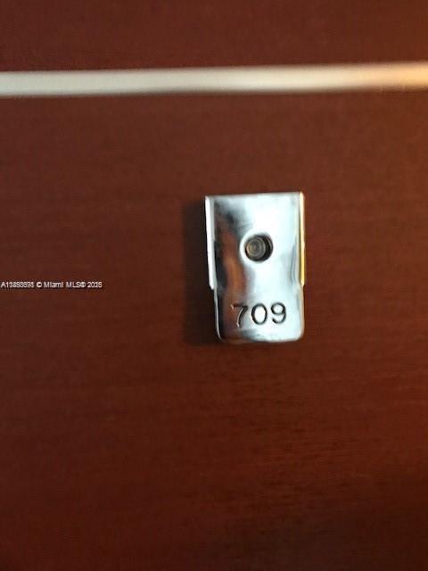Foto del edificio - 3300 NE 191st St