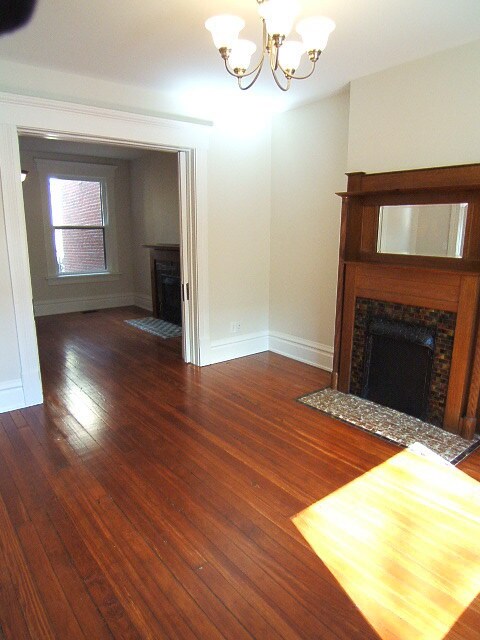 Primary Photo - 304 Tappan St