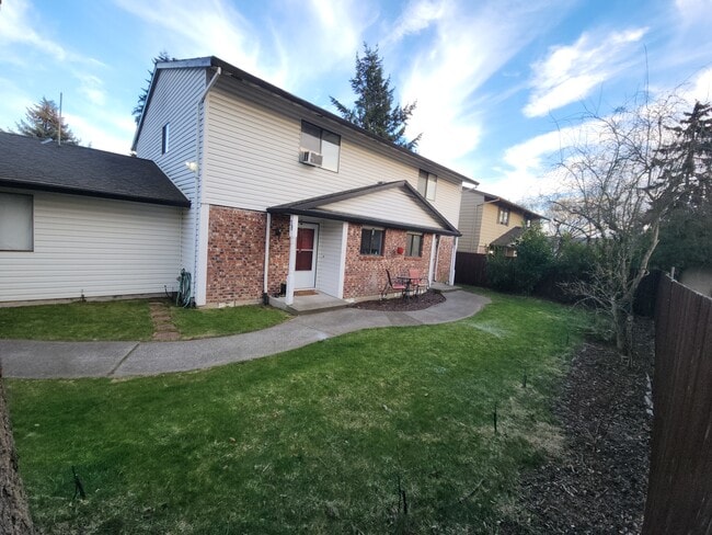 Foto del edificio - 38 NE 143rd Ave