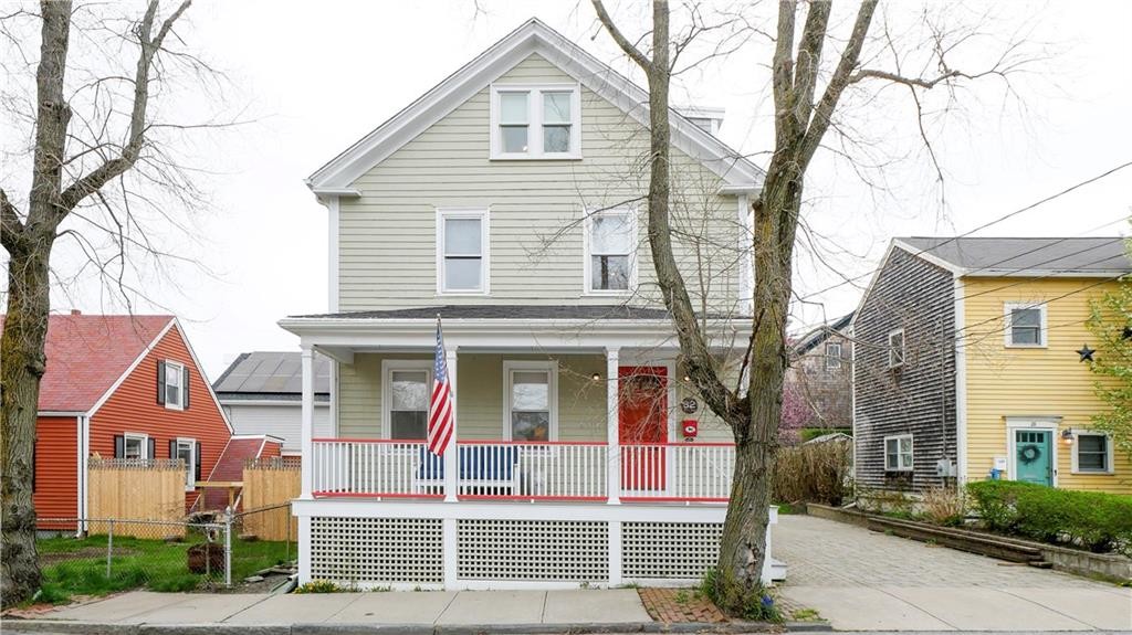 Primary Photo - 32 Bacheller St