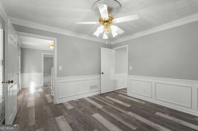 Foto del edificio - 1235 Green Turf Dr