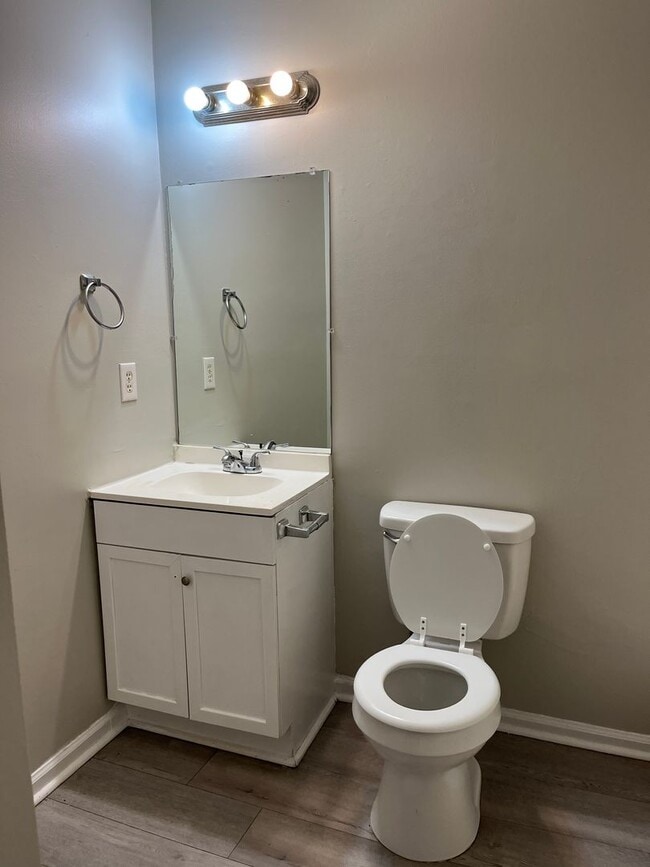 Building Photo - 2548 Wheeler Rd