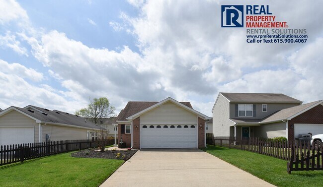 Building Photo - Adorable 3 bedroom house with attached gar...