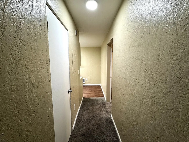 Foto del edificio - 1223 S J St