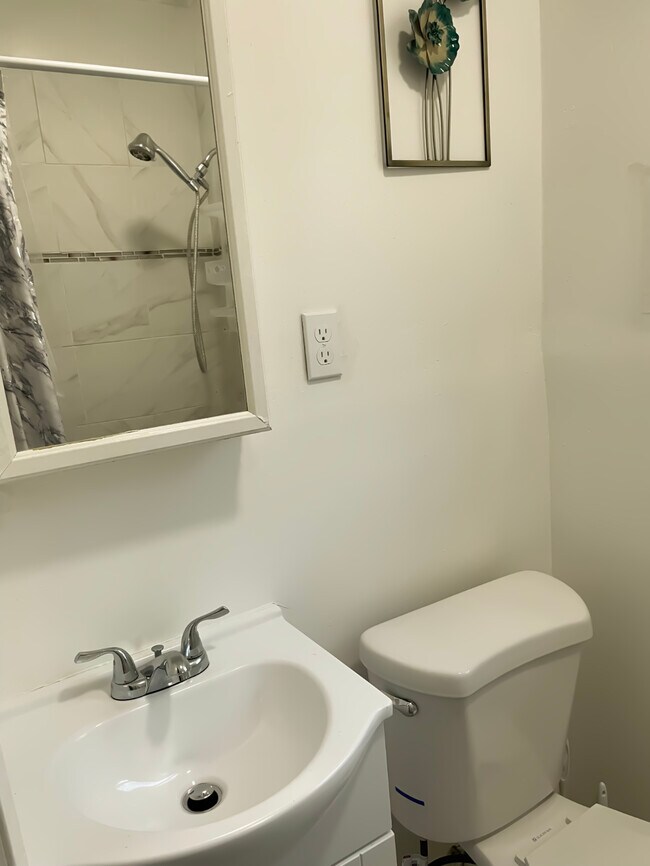 Building Photo - 24111 143rd Ave