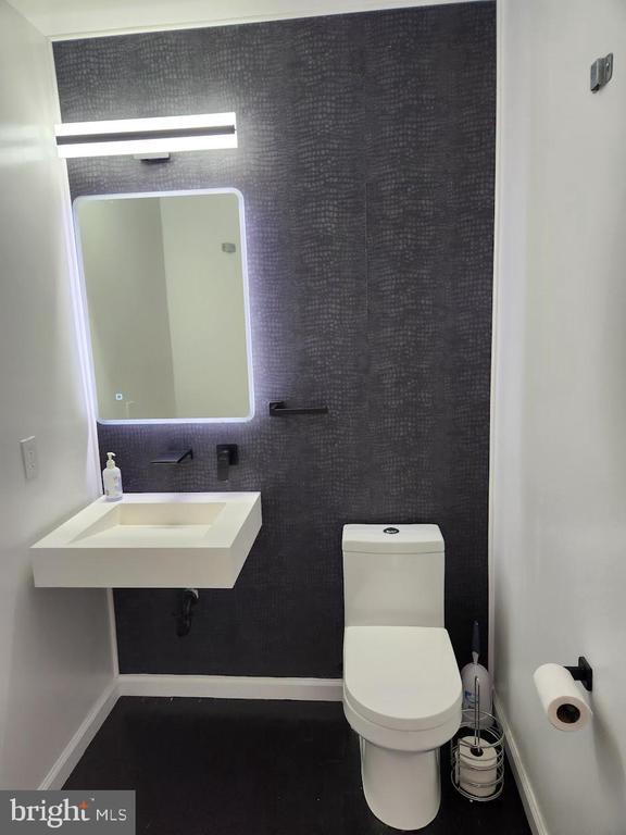 Foto del edificio - 12825 Town Center Way