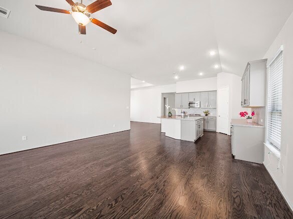 Foto del edificio - 26406 Polaris Rise Ln