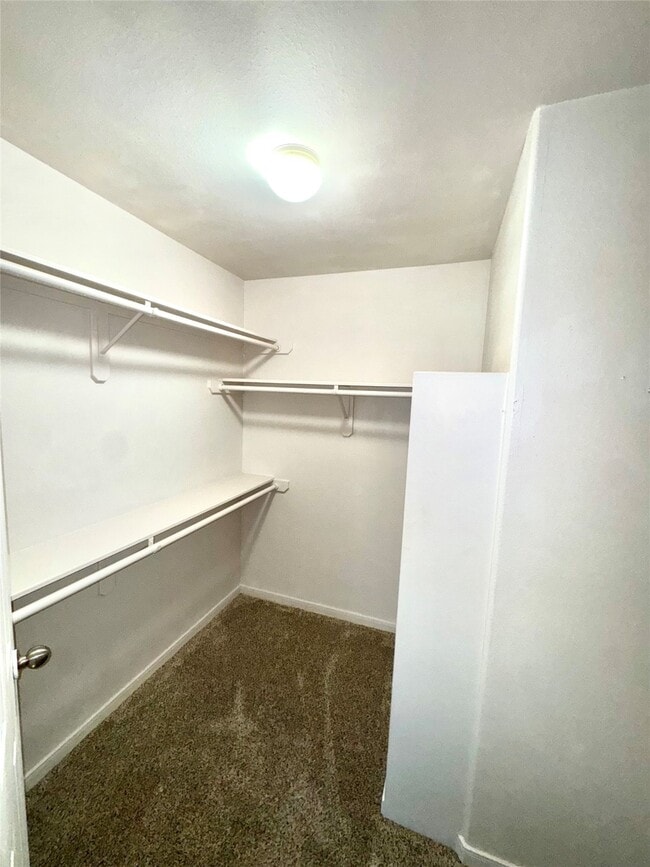 Building Photo - 15931 Winston Point Ln