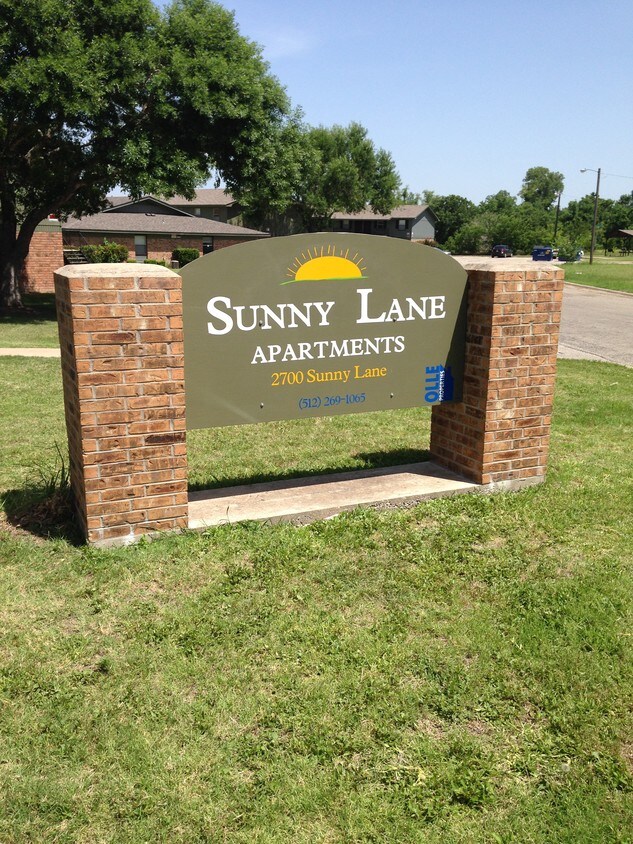2700 Sunny Ln, Taylor, TX 76574 Apartments in Taylor, TX