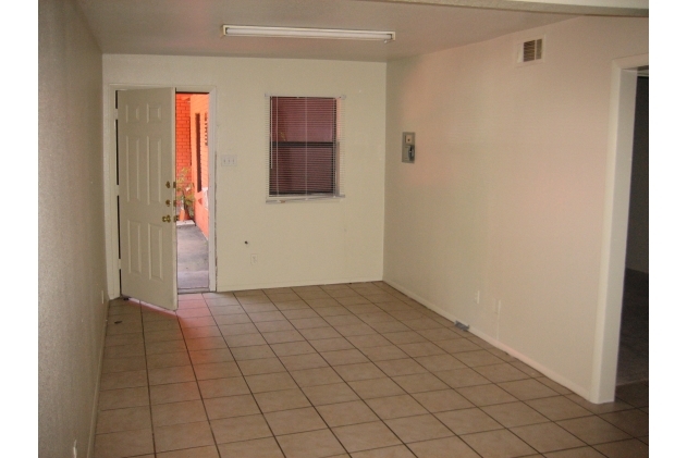 Building Photo - Addysen Grace Apartments