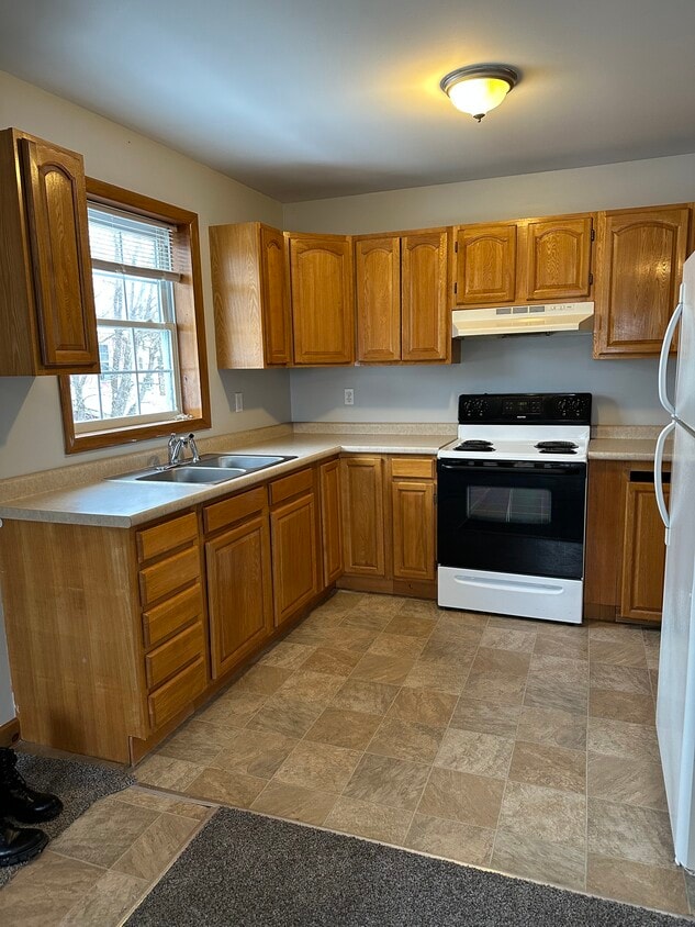 Foto del edificio - 15 LLC-77 Sailly Avenue