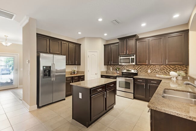 Foto del edificio - 7410 S Fitzgerald St