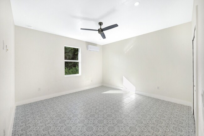 Foto del edificio - 167 5th St