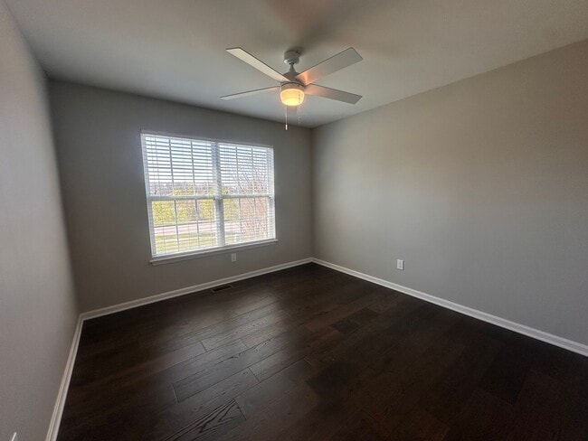 Building Photo - 4BR/2BA Home for Rent in Eastwood w/Basement and Backyard Deck!