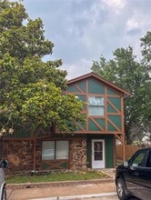Building Photo - 2600 N Ann Arbor Ave