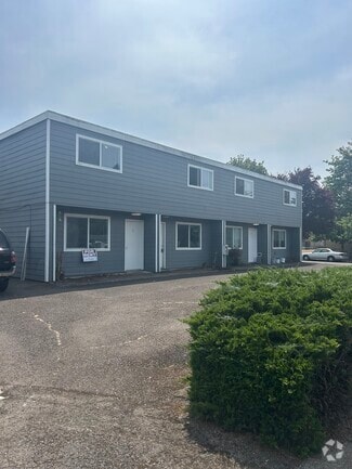 Building Photo - 380 SW Tunison Ave
