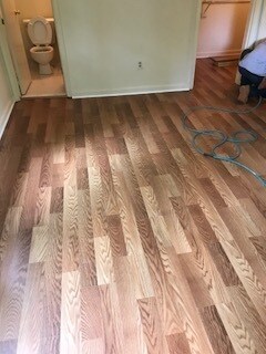 Foto del edificio - 1735 N Rhodes St