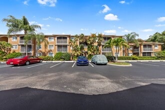 Building Photo - 1830 Florida Club Cir