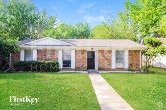 Building Photo - 908 Wandering Way Dr